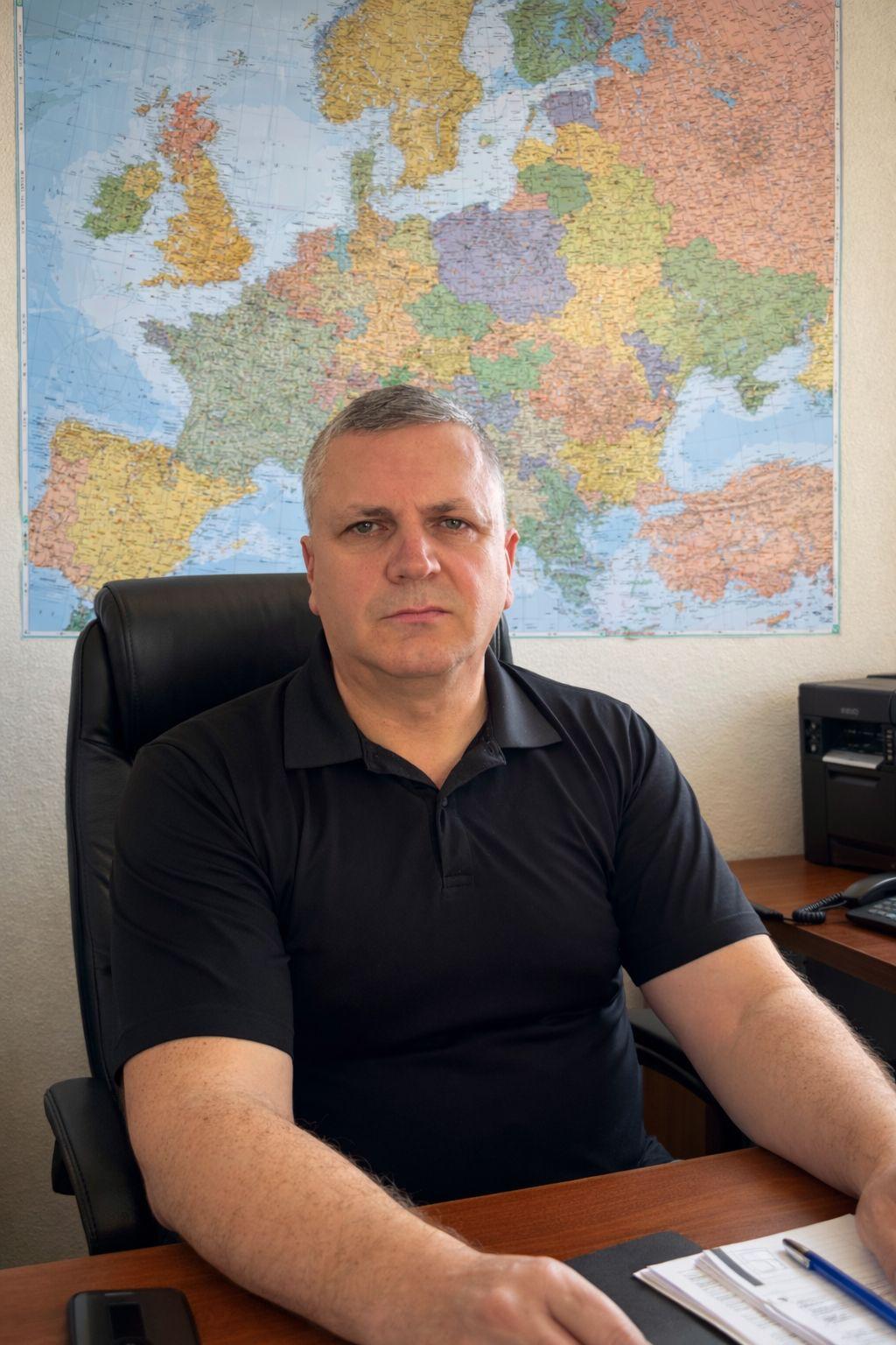 Constantin - Co-Founder & Manager